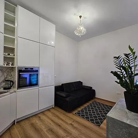 Studio Apartment Sviti Touras By Town Hall Ljubljana Exterior photo